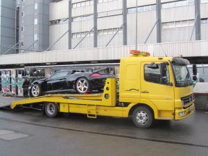 LKW CRASH-SPORTWAGEN Porsche Carrera GT Unfallwagen