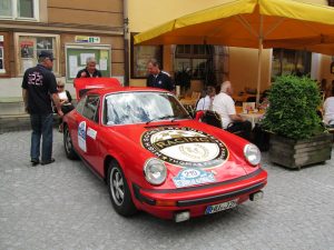 Porsche 911 S 1977 rot