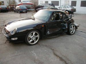 Porsche 993 Carrera Heckschaden