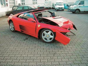 348 TS Ferrari Frontschaden