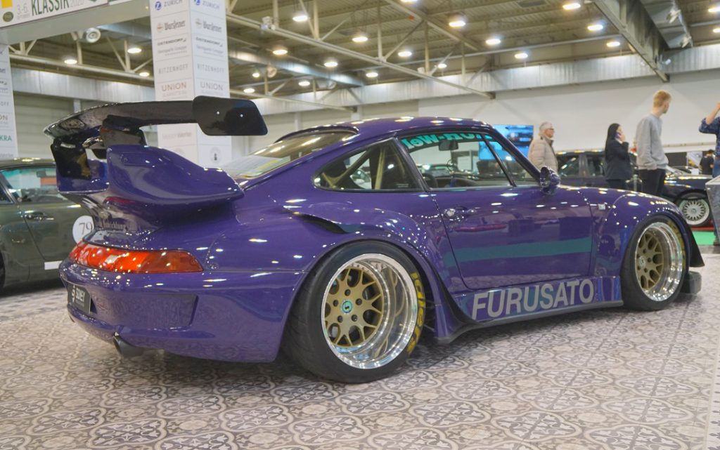 Porsche 993 RWB Halle 1 