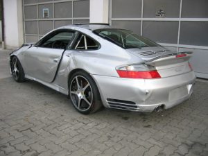 Porsche 996 Turbo silber Unfallwagen