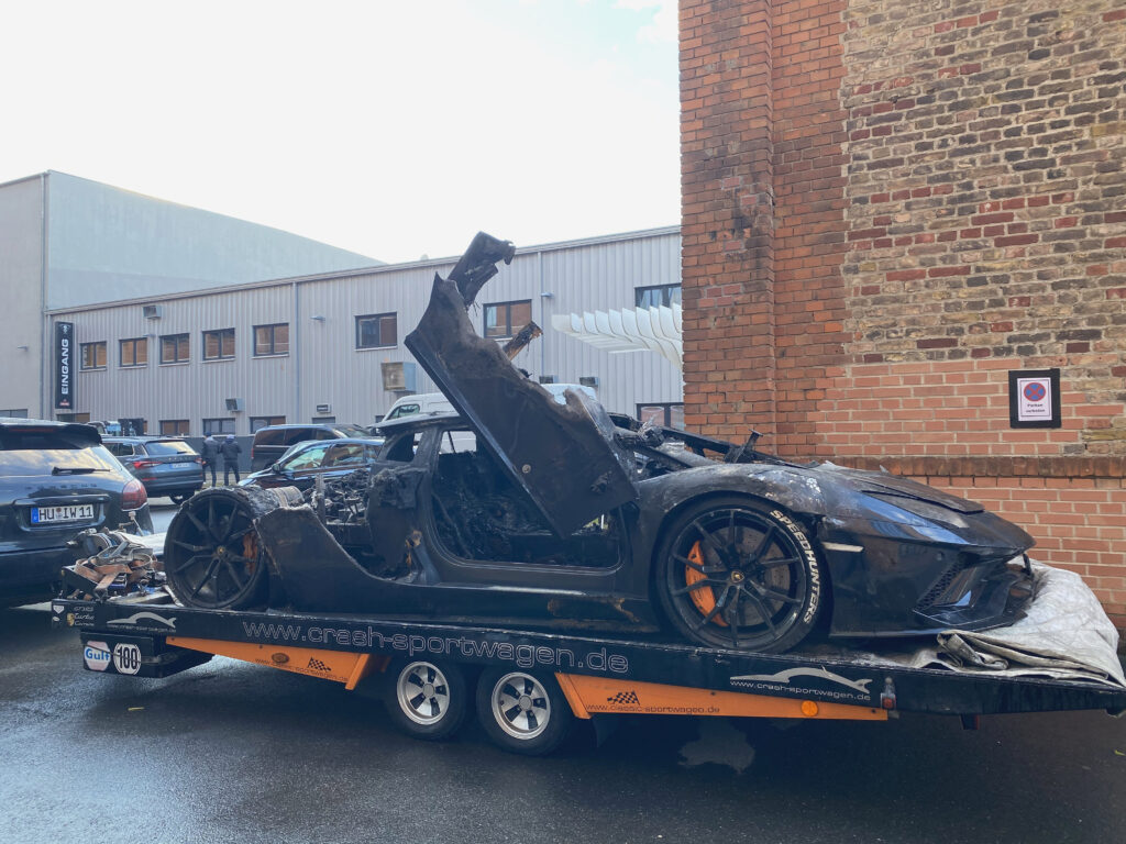 Aventator-Lamborgini Brandschaden Vermietung