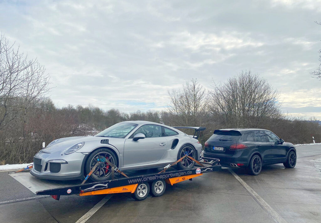Porsche Abholung Bundesweit 24h