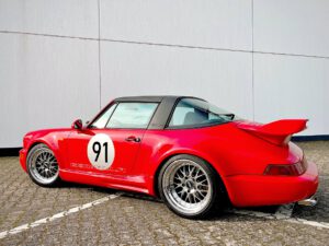 Porsche Erstehand 964 Carrera 2 Targa