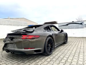 Porsche 991 GTS zu verkaufen Carrera Brandschaden Coupe