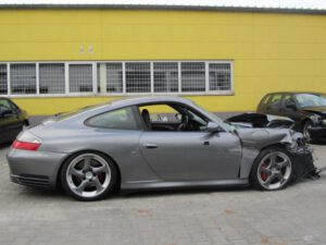 Unfallporsche 996 Carrera 4 S Ankauf
