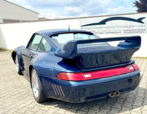 993 Turbo Porsche mit EVO Heckstossfänger ung GT2 Auspuff
