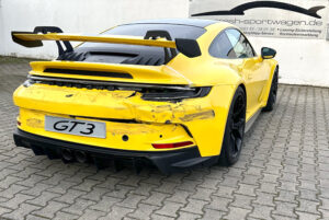 Porsche 992 GT3 Unfallwagen - Heckschaden rechts