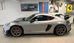 Porsche 718 GT4 RS Clubsport mit Weissachpaket