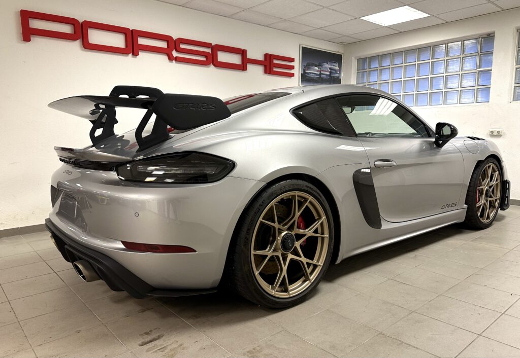 Gt4 Rs Cayman 
