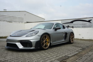 Porsche 718 Cayman GT4 Clubsport 4.0 mit Weissach Paket & Keramik Brake