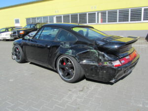 993 Leitplankenschaden links
