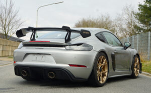 Unfallwagen-Porsche GT4 RS Clubsport Weissach Ankauf
