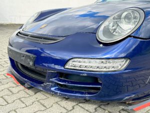 Frontstoßfänger Porsche 997 Carrera S beschädigt Lapisblau Metallic