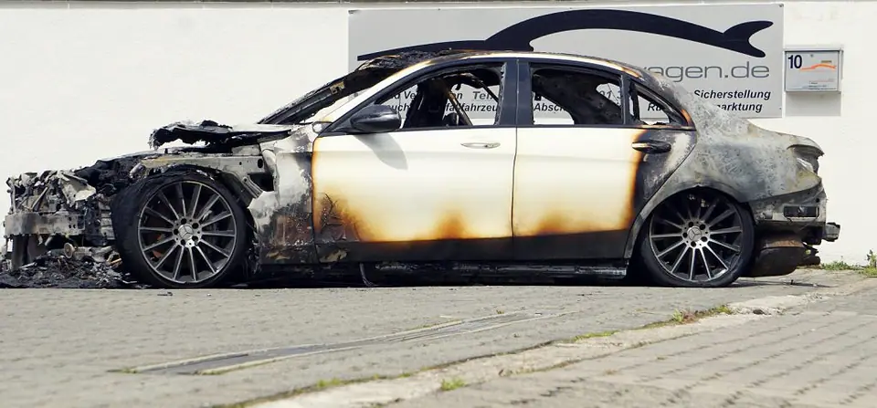 Brandschaden AMG C43 Restwert-Ankauf