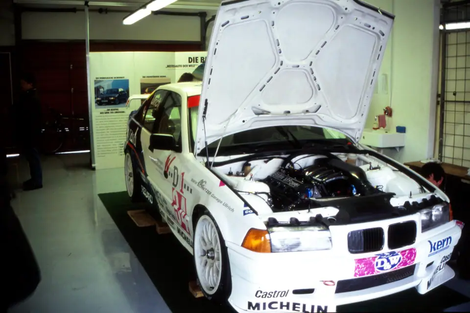 BMW STW Ulrich Diwa Card Motorsport