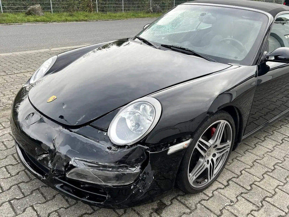 997 Carrera 3.8 Cabrio Black-Frontschaden-Unfallporsche