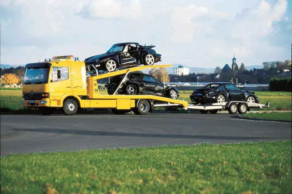 Restwertabholung LKW Transport 3x Porsche 24/7h