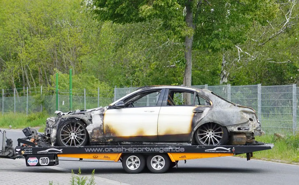 Mercedes-Benz.crash-sportwagen.de