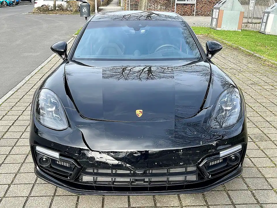 Unfall Porsche 971 Panamera GTS Frontschaden Ankauf 2023
