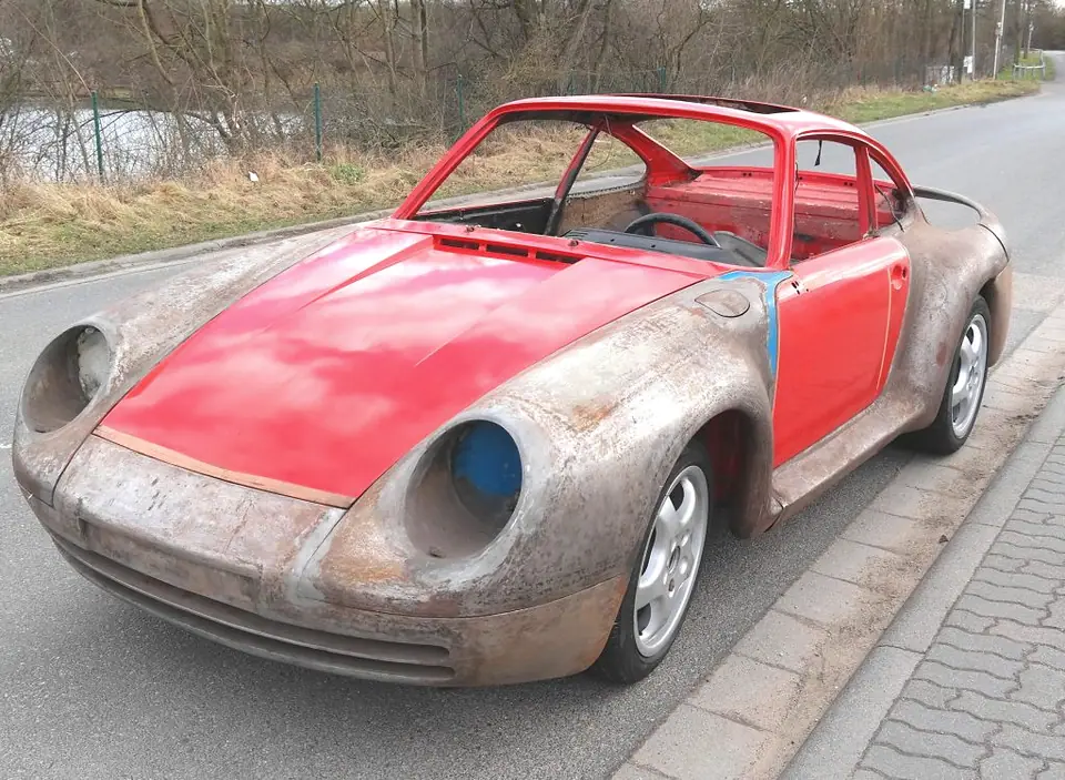 Porsche 959 Blechumbau
