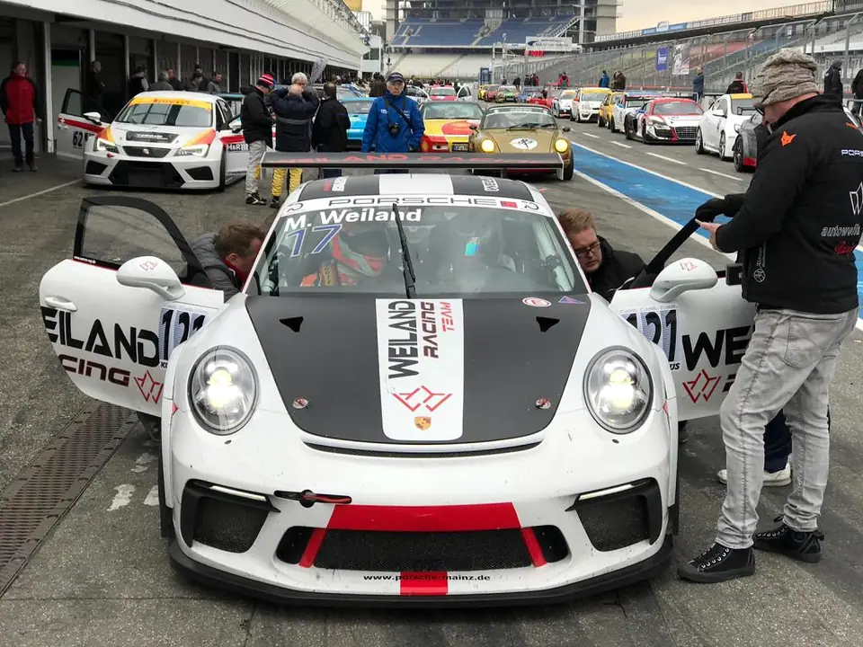 Porsche GT3 CUP · 991 Porsche gesucht · kaufe vermiete Rennfahrzeuge – Unfallwagen GT3 Ankauf