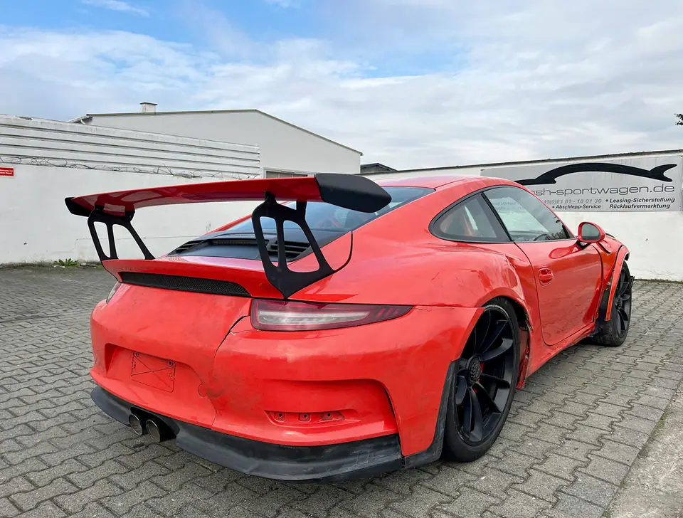 Kauf Dir einen Porsche GT3 Unfall es lohnt sich