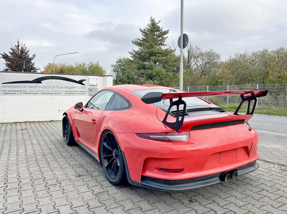 Gecrashter Porsche GT3 RS Trotzdem nicht zu teuer zu verkaufen
