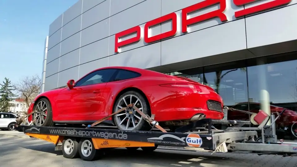 Porsche 991 Unfallwagen Abholung