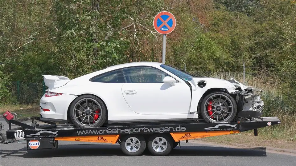 Unfall GT3 Transport