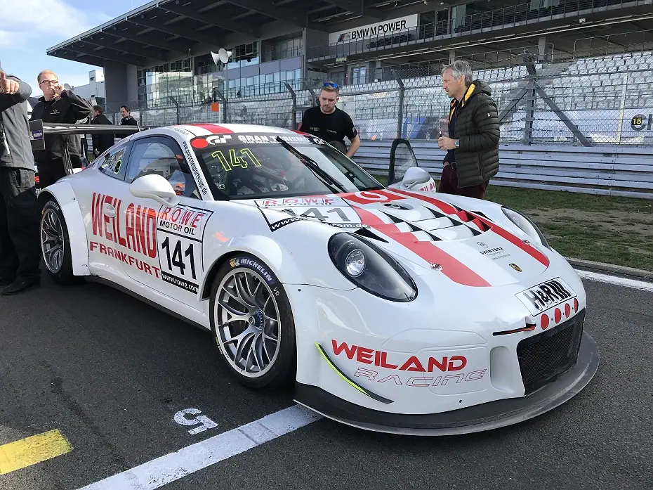 Porsche 991 GT3 MR Nürburgring – Nordschleife 19.10-20.10.2018 VLN 9- Box 23
