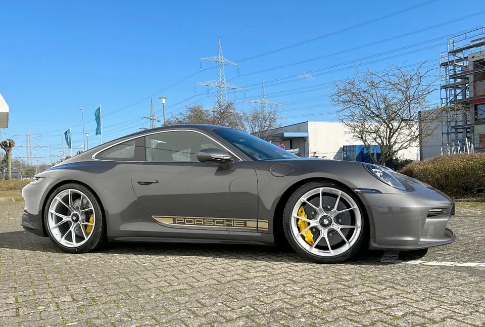 GT3 Achatgrau 992 Touring Ankauf