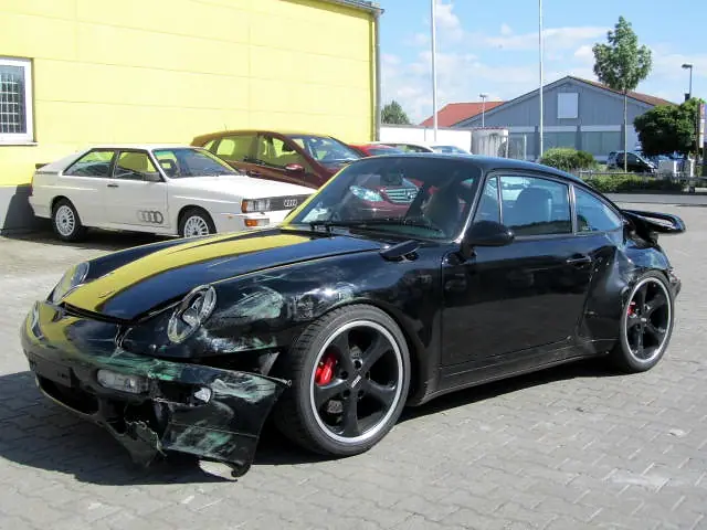 Porsche 993 Carrera 4 Allrad Coupe Crash-Ankauf