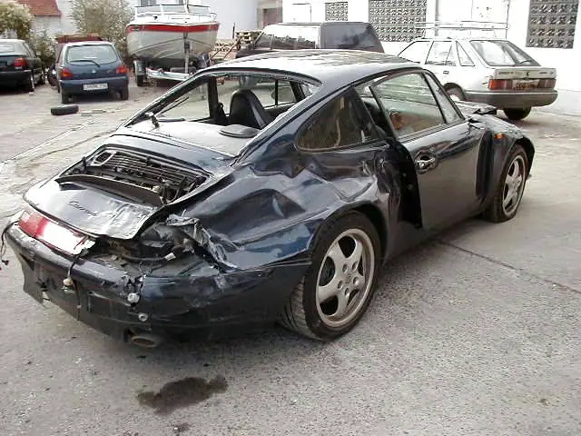 Porsche 993 Coupe Unfallwagen