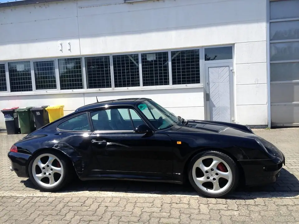 Porsche 993 Unfallfahrzeug