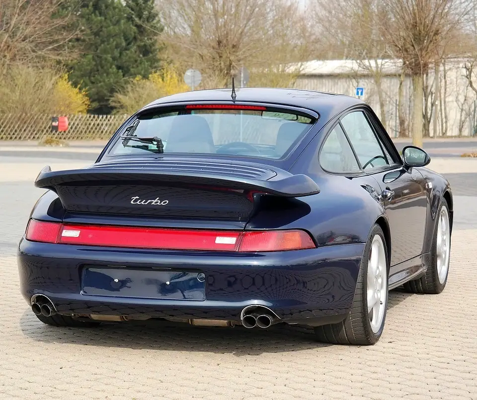 993 Turbo Porsche in Nachtblau Metallic Ankauf