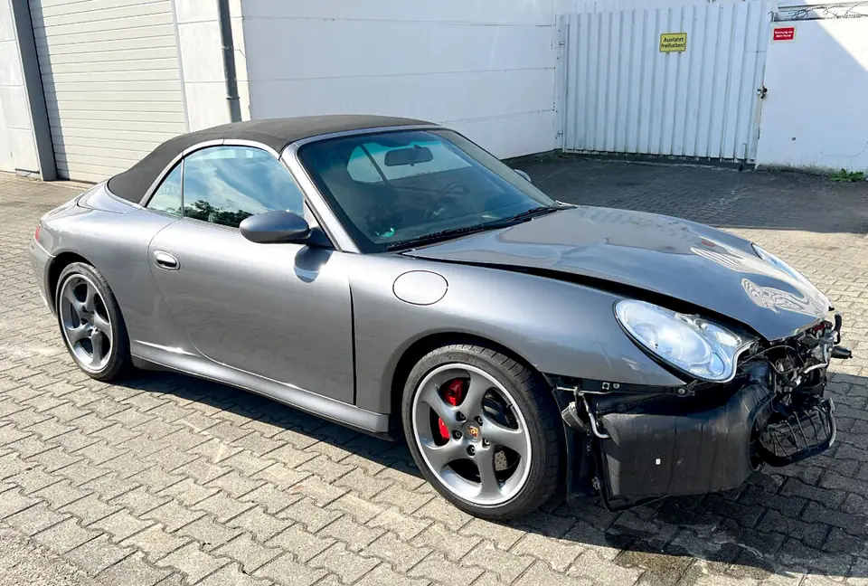 Porsche 996 Carrera 4S Cabrio Frontschaden-Ankauf
