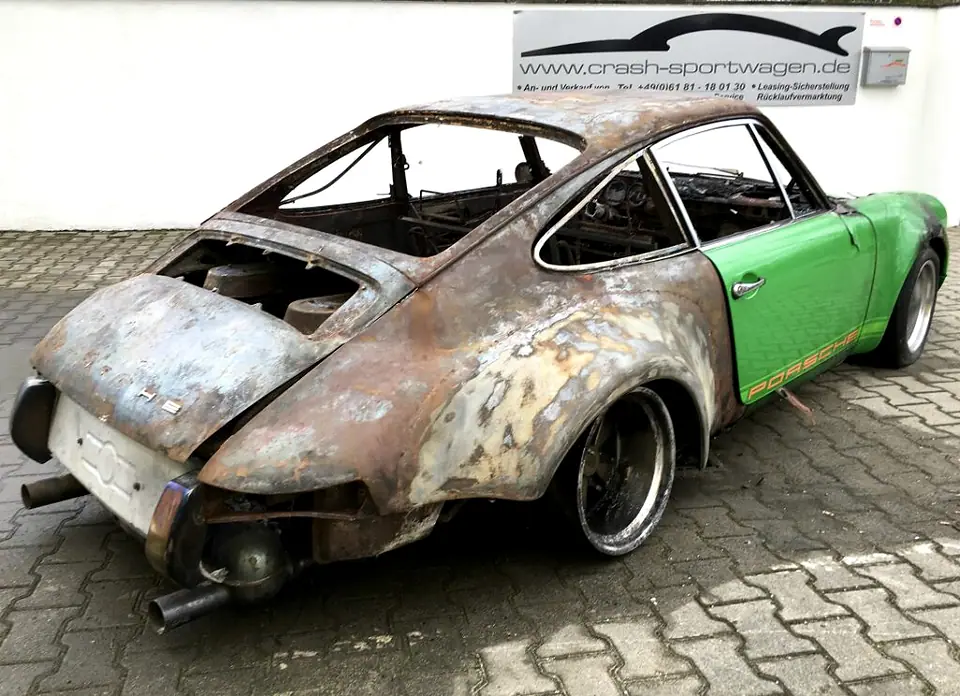 Spezialankauf-Brandschaden Porsche