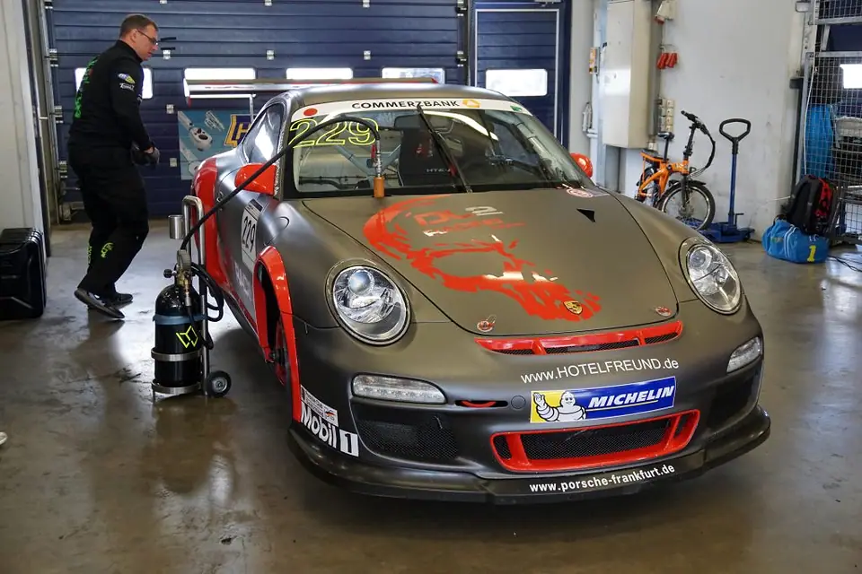 Porsche CUP Verkauf Vermietung Service