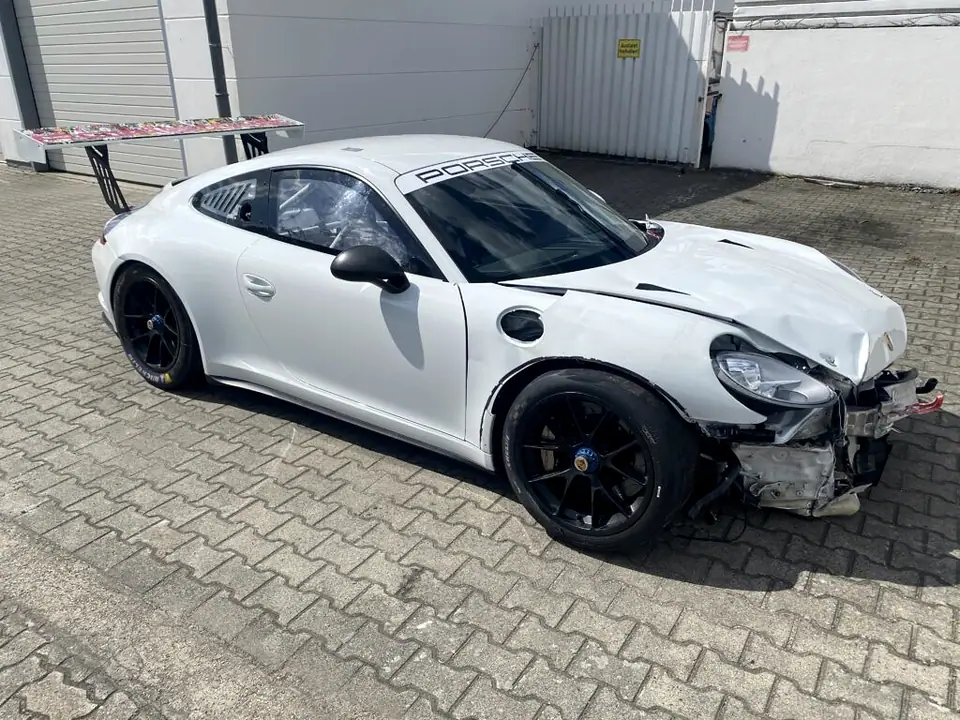 Porsche Unfallwagen-Ankauf Rennkasko Porsche 991 Gt3 CUP Schadenabwicklung zum Höchstgebot
