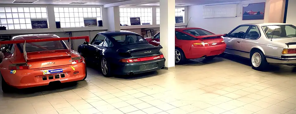 Porsche Ferrari gesucht