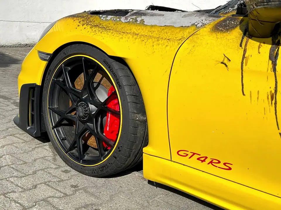 Brandschaden-Porsche-Restwert