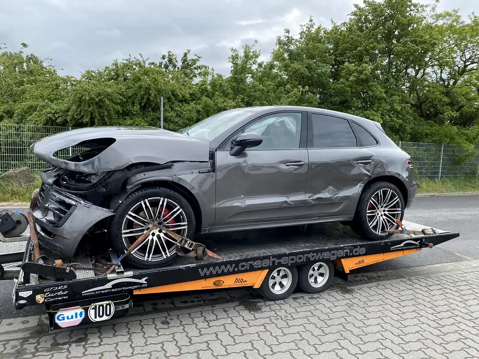 Unfall Macan Restwertankauf